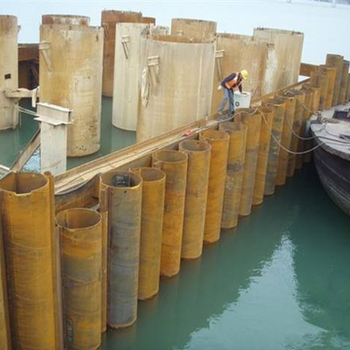 淮北钢护筒现场安装